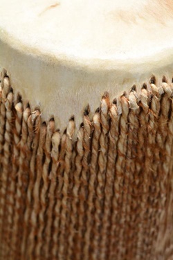 Uganda Trommeln detail